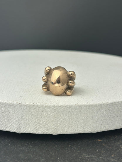 Oval Statement Ring Framed by 6 Circles