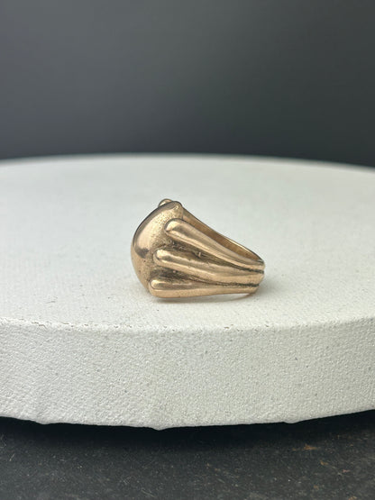 Oval Statement Ring Framed by 6 Circles