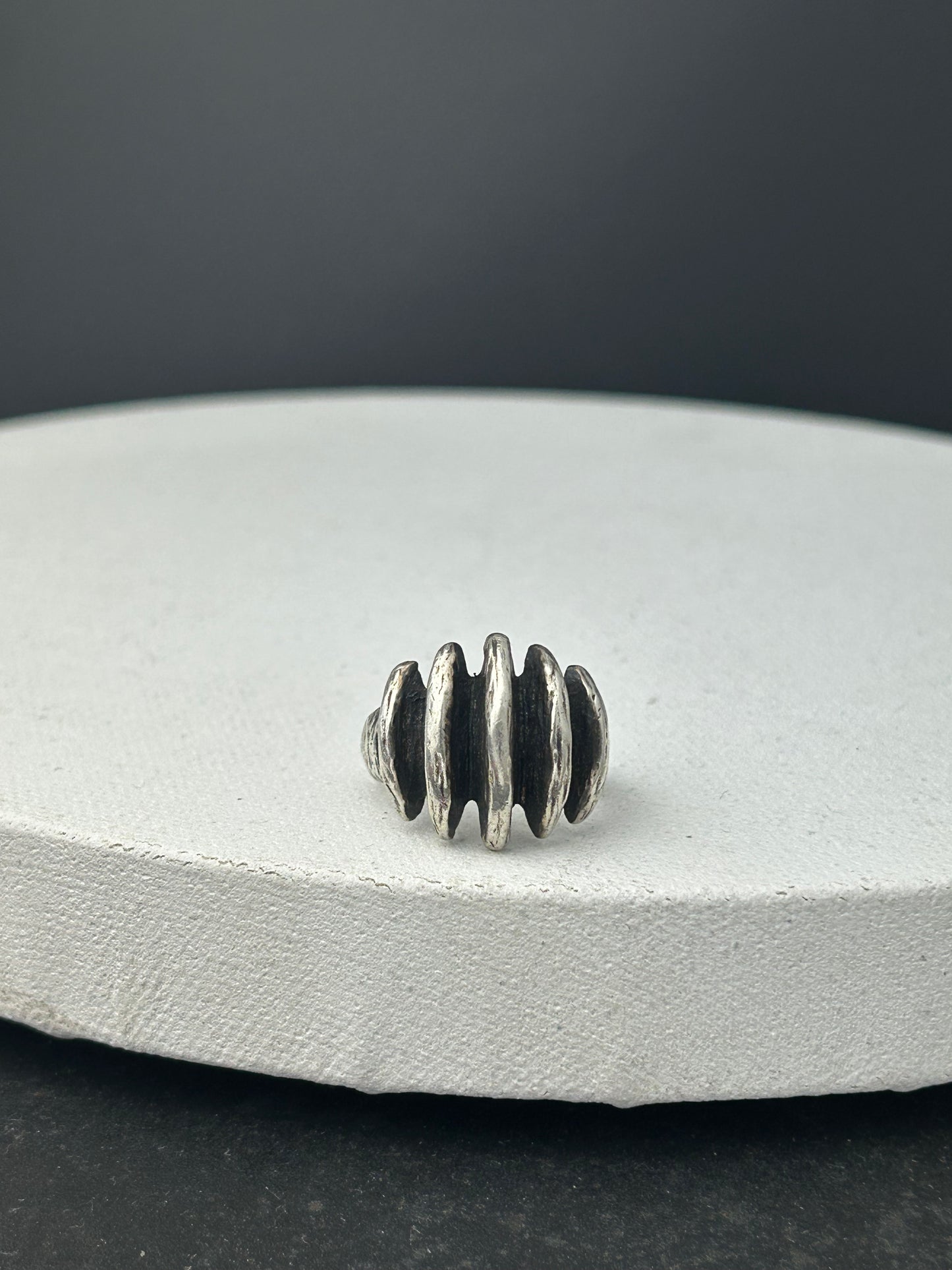 Five Walls Ring