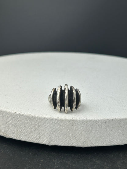 Five Walls Ring