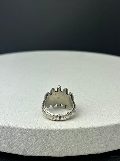 Five Walls Ring