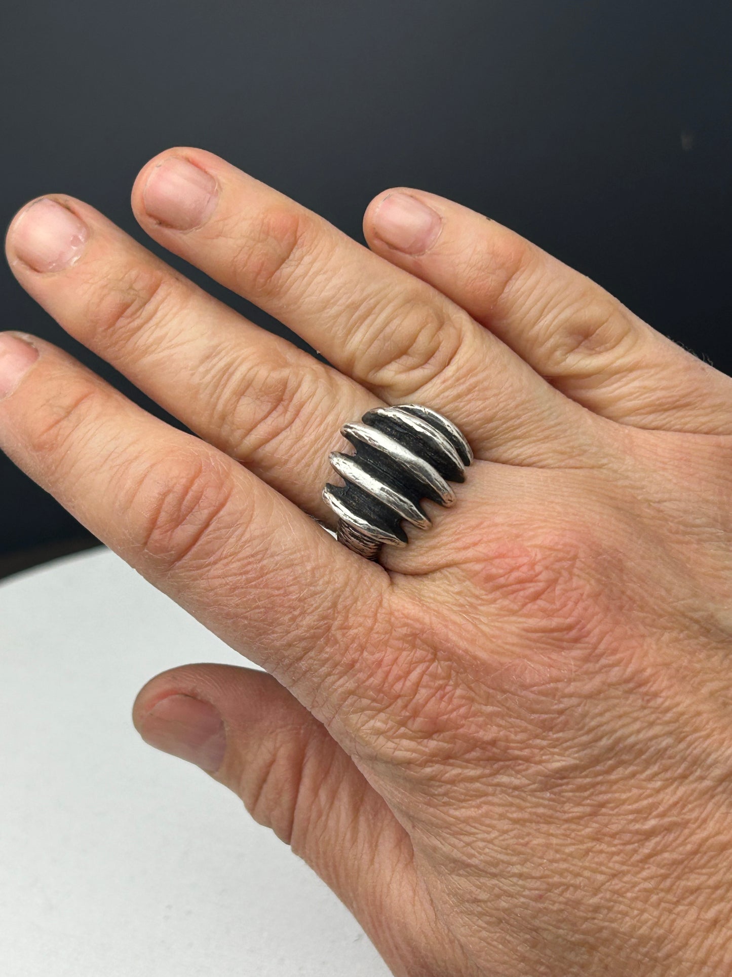Five Walls Ring